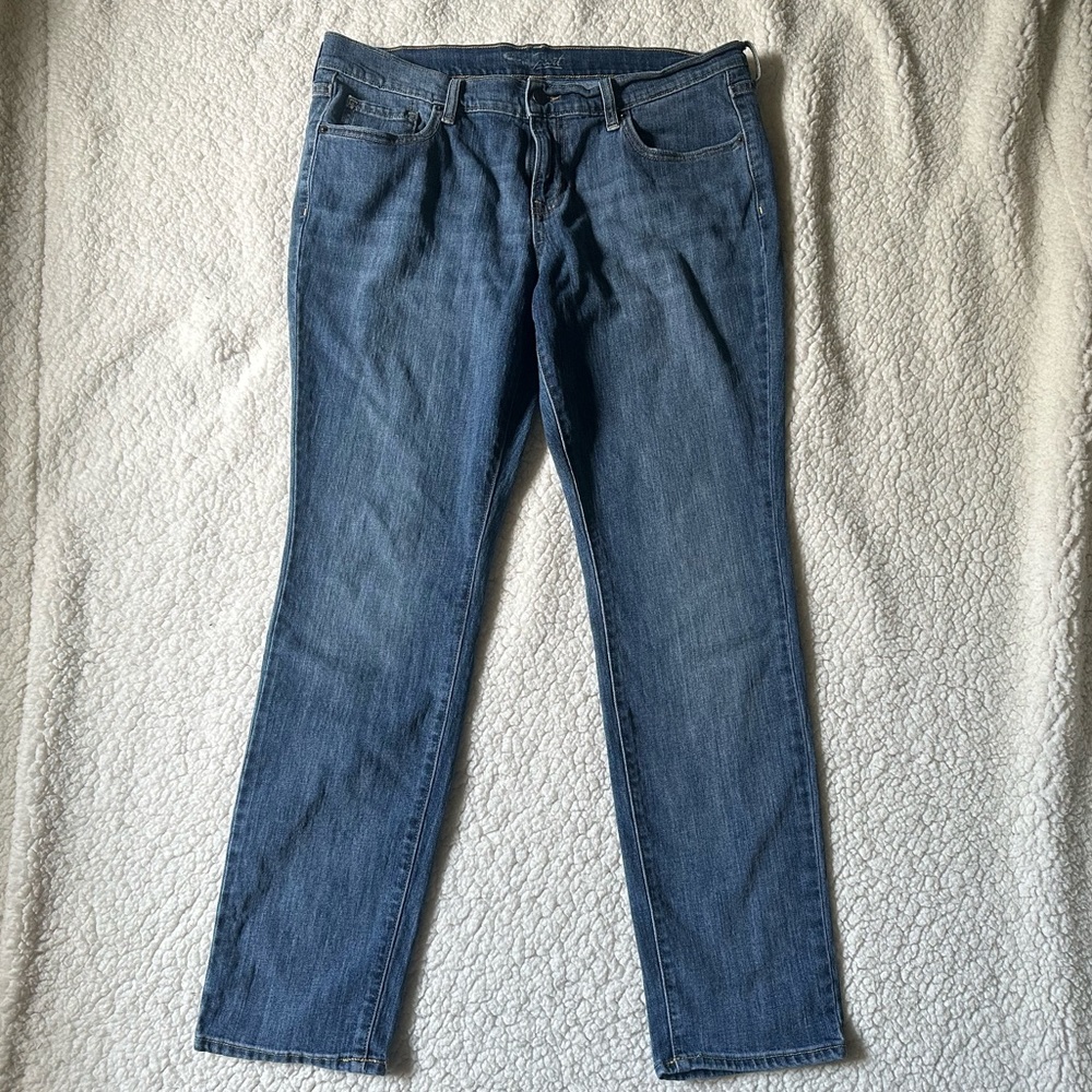 Old Navy skinny The Flirt jeans 12 short